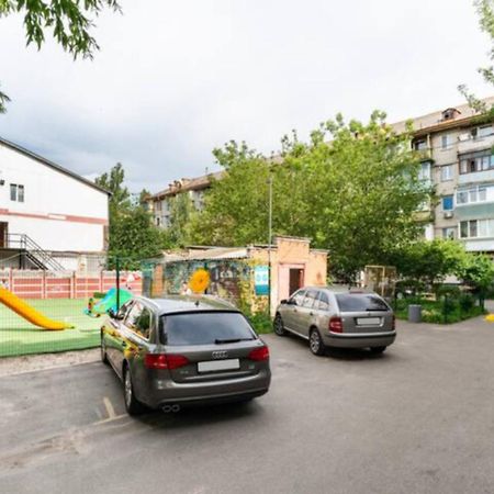 Затишна 2К Квартира З Усім Необхідним Для Життя Поряд З Метро Дарниця Kiev Exterior foto